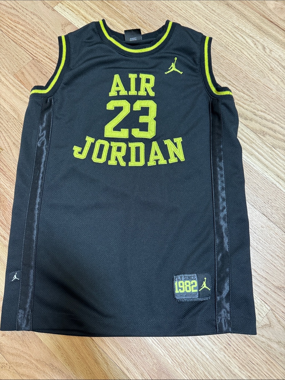 Air Jordan Kids' 23 Basketball Jersey - Black/Neon Yellow